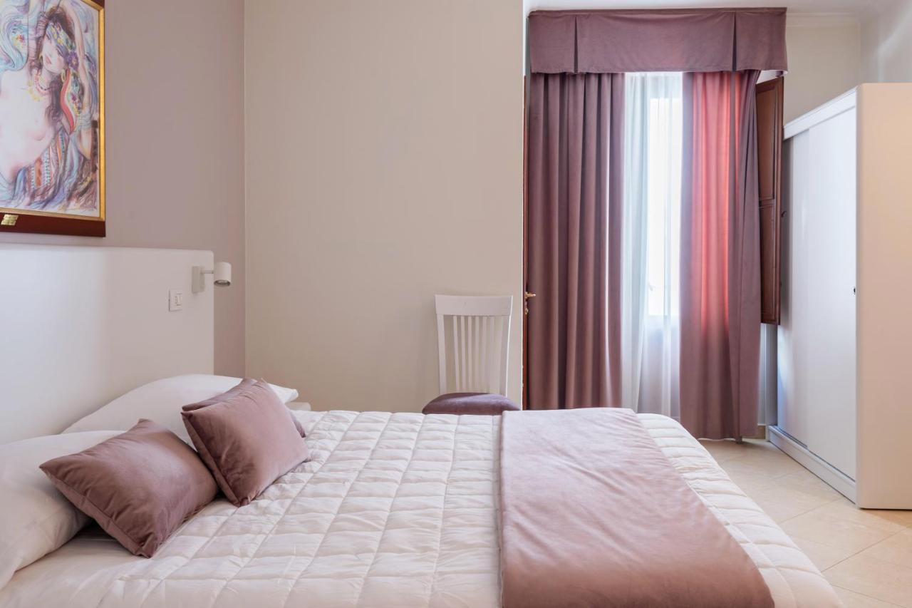 Hotel Centrale Spa & Relax アルカモ エクステリア 写真