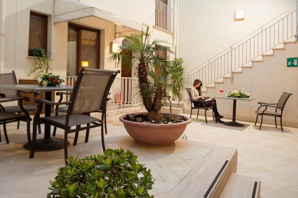 Hotel Centrale Spa & Relax アルカモ エクステリア 写真