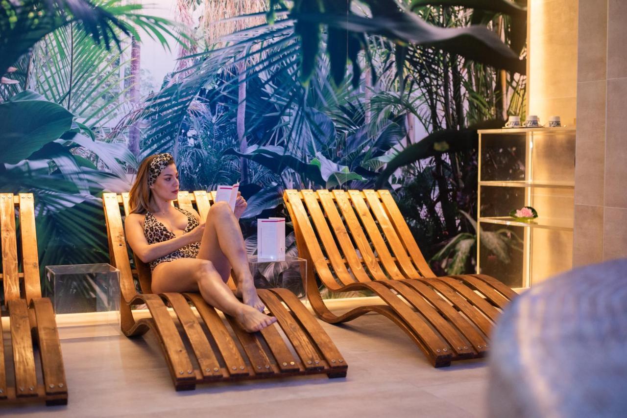 Hotel Centrale Spa & Relax アルカモ エクステリア 写真